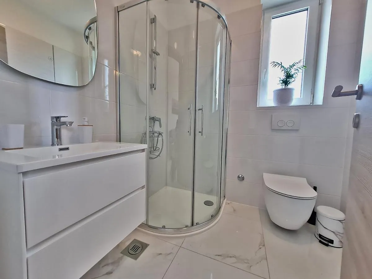Olga Apartman Novi Vinodolski