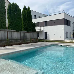 https://oasis-apartman-hajduszoboszlo.hotels-hajduszoboszlo-hungary.com